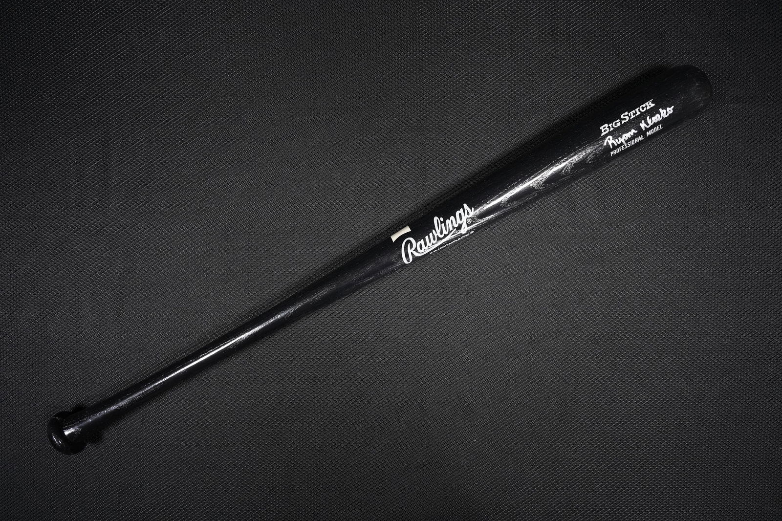 MLB Baseball signed bat (1 of 6)