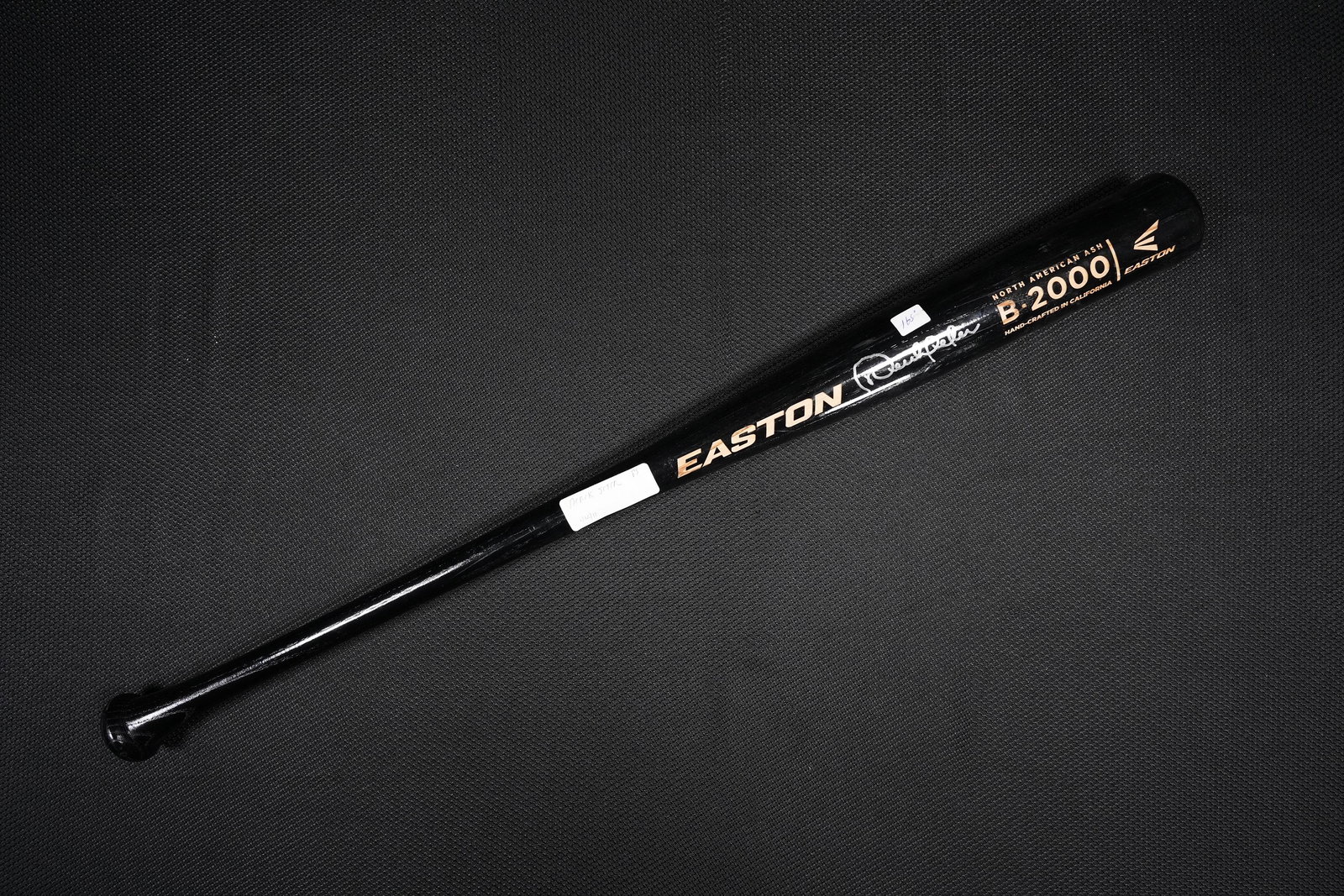 MLB Baseball signed bat (1 of 6)