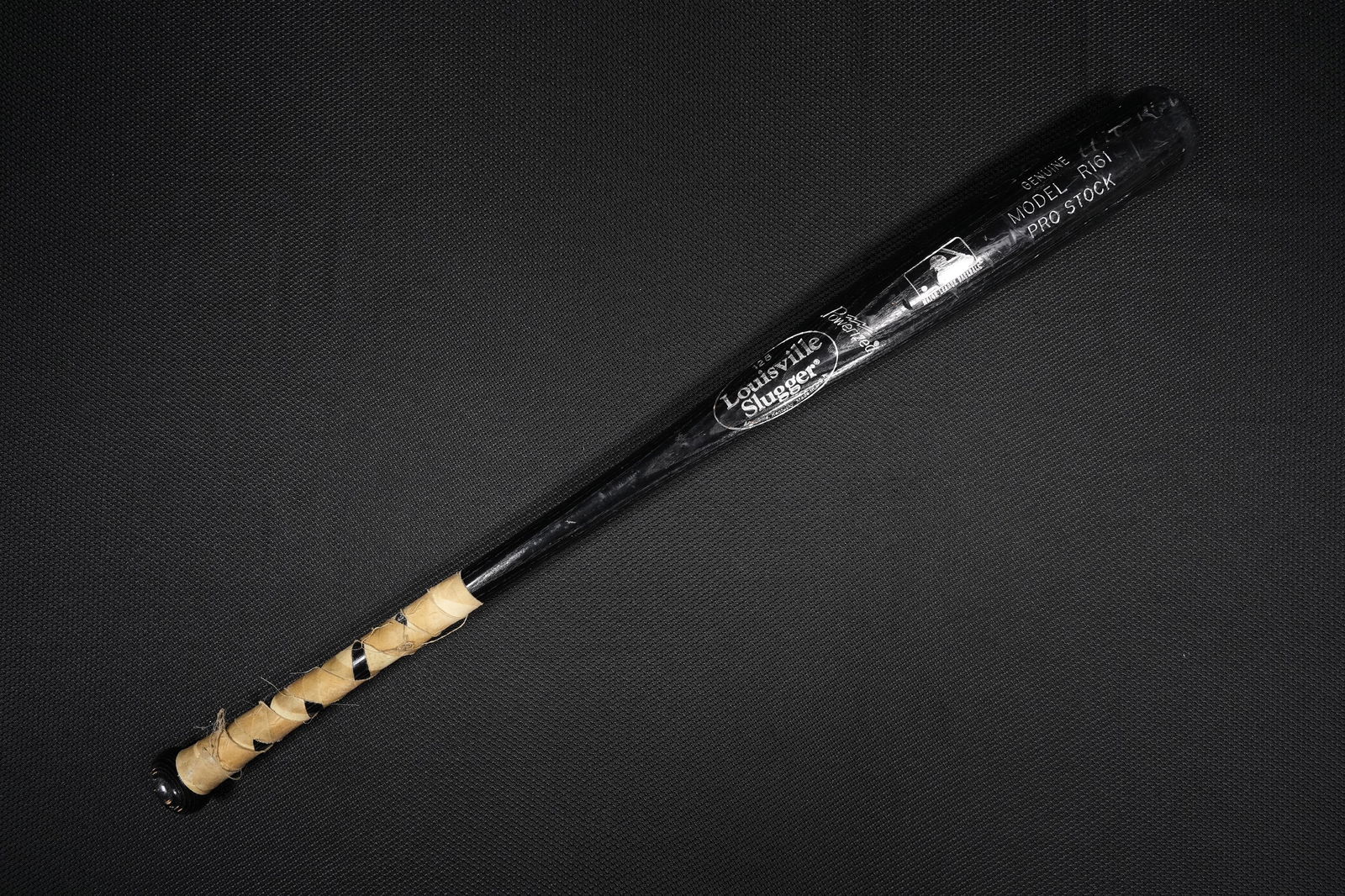 MLB baseball bat signed (1 of 7)