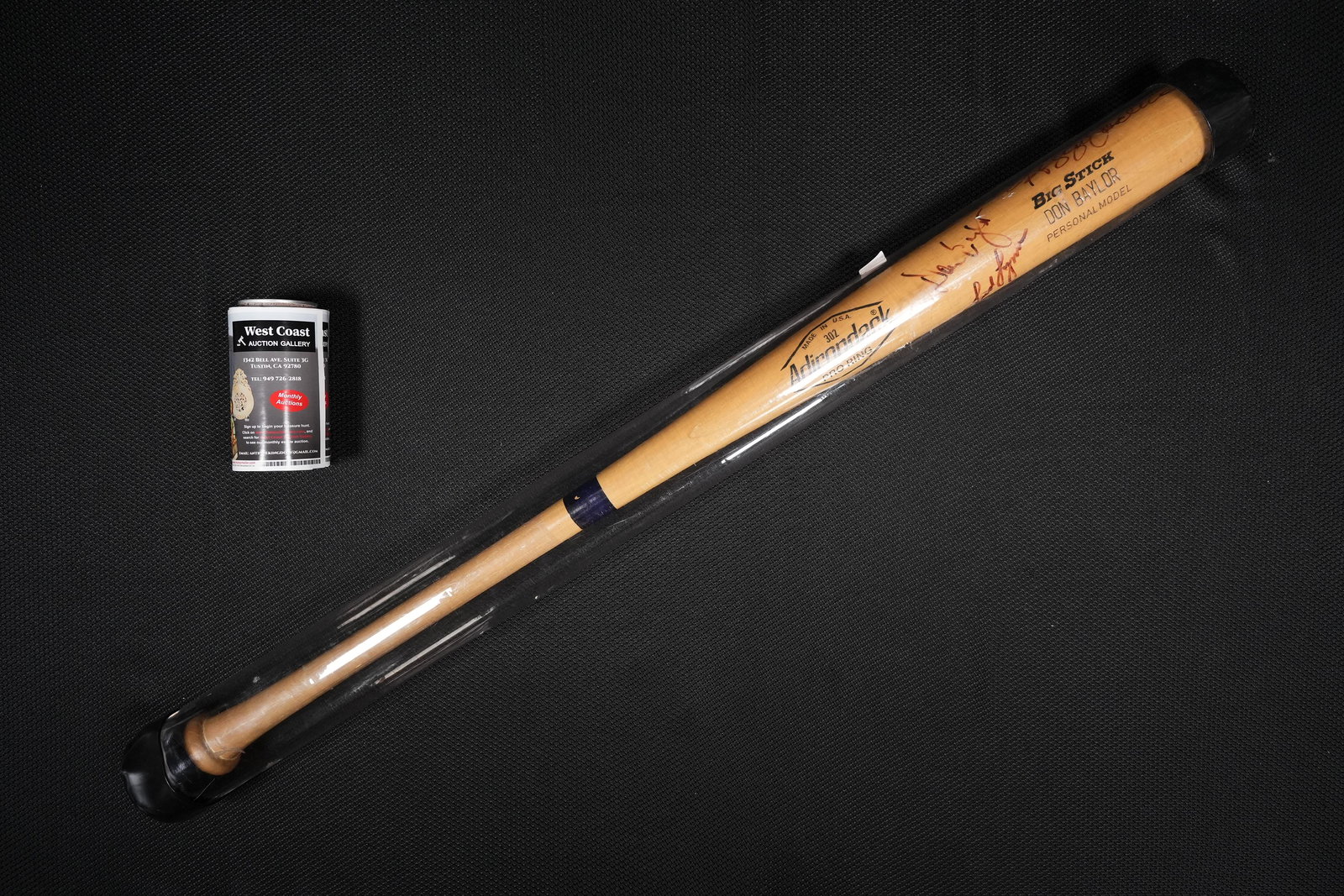 MLB baseball bat signed (1 of 8)