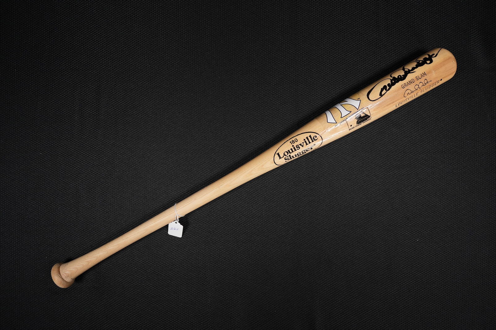MLB signed baseball bat (1 of 8)