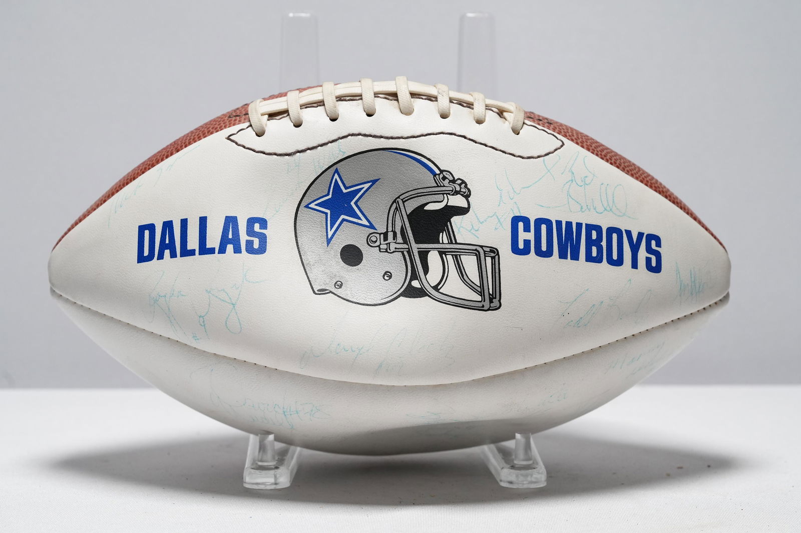 NFL palyers signed football (1 of 8)