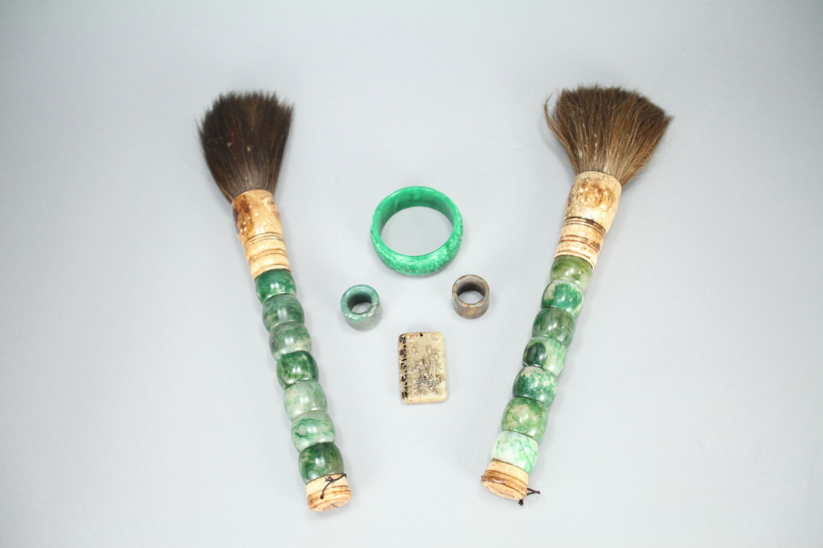 6 pcs Chinese jade (1 of 8)