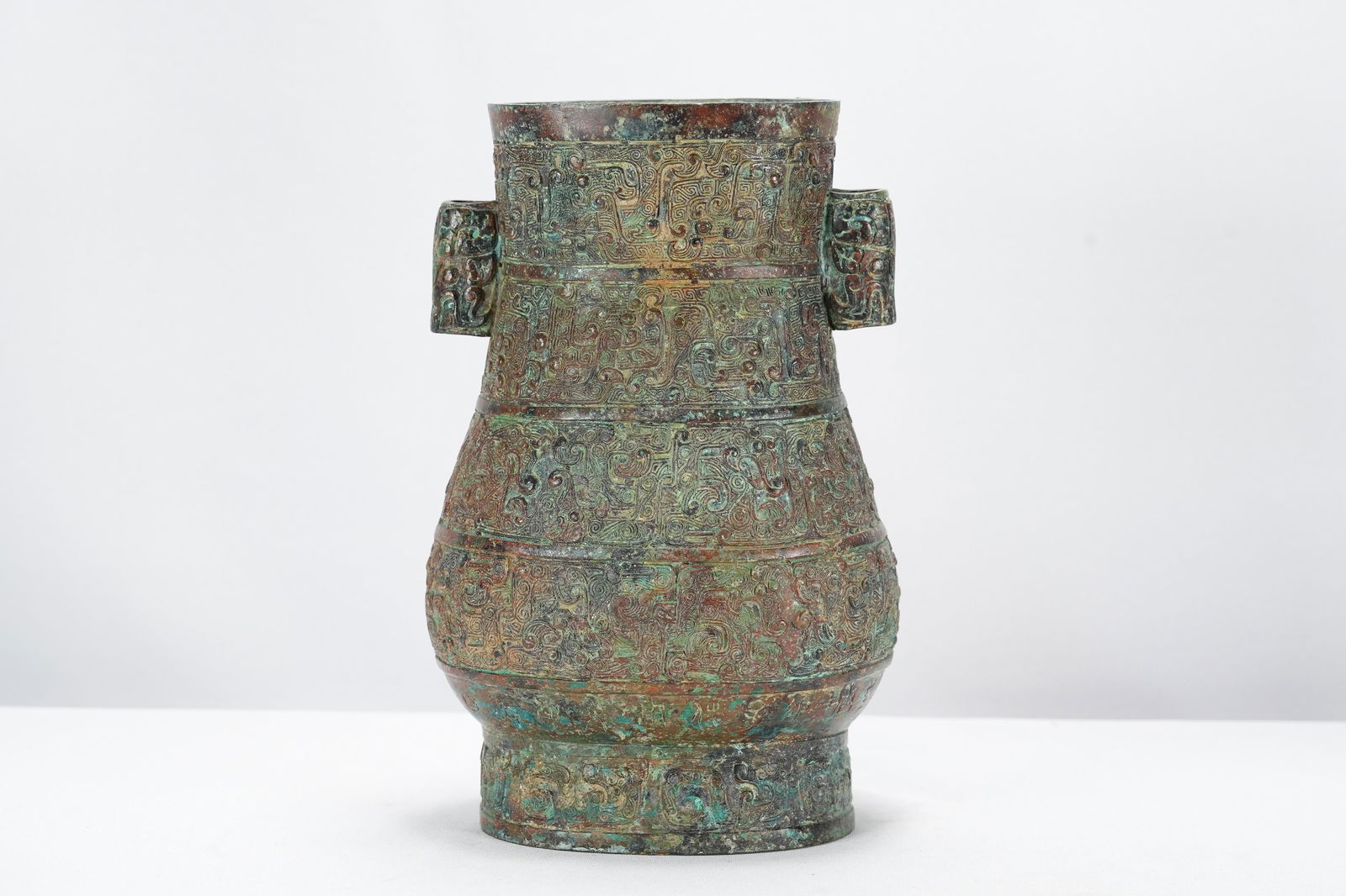 Chinese archaic vase (1 of 8)