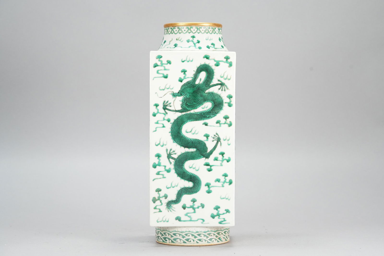 Chinese square vase (1 of 8)