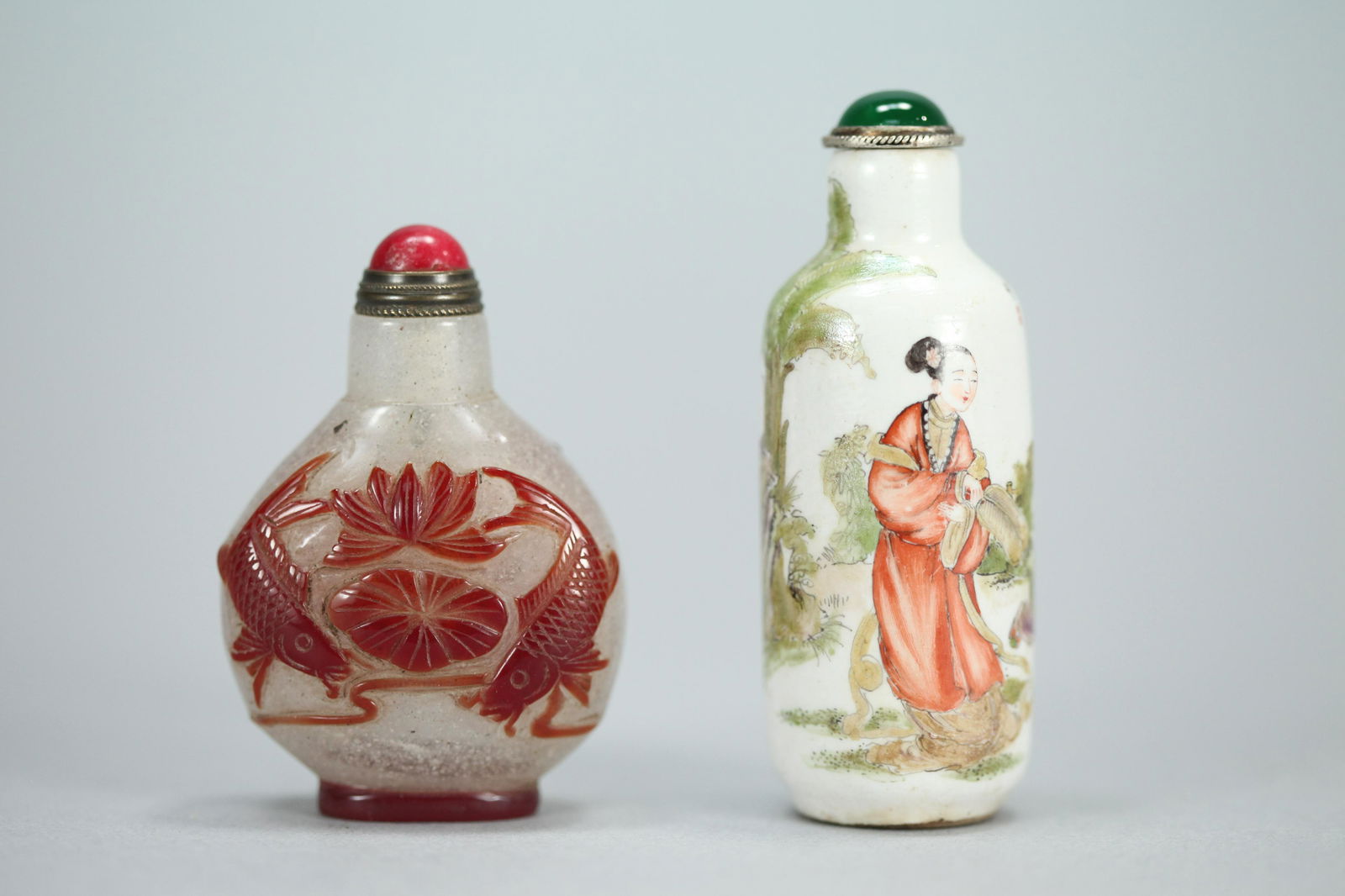 2 pcs Chinese snuff bottle. (1 of 7)