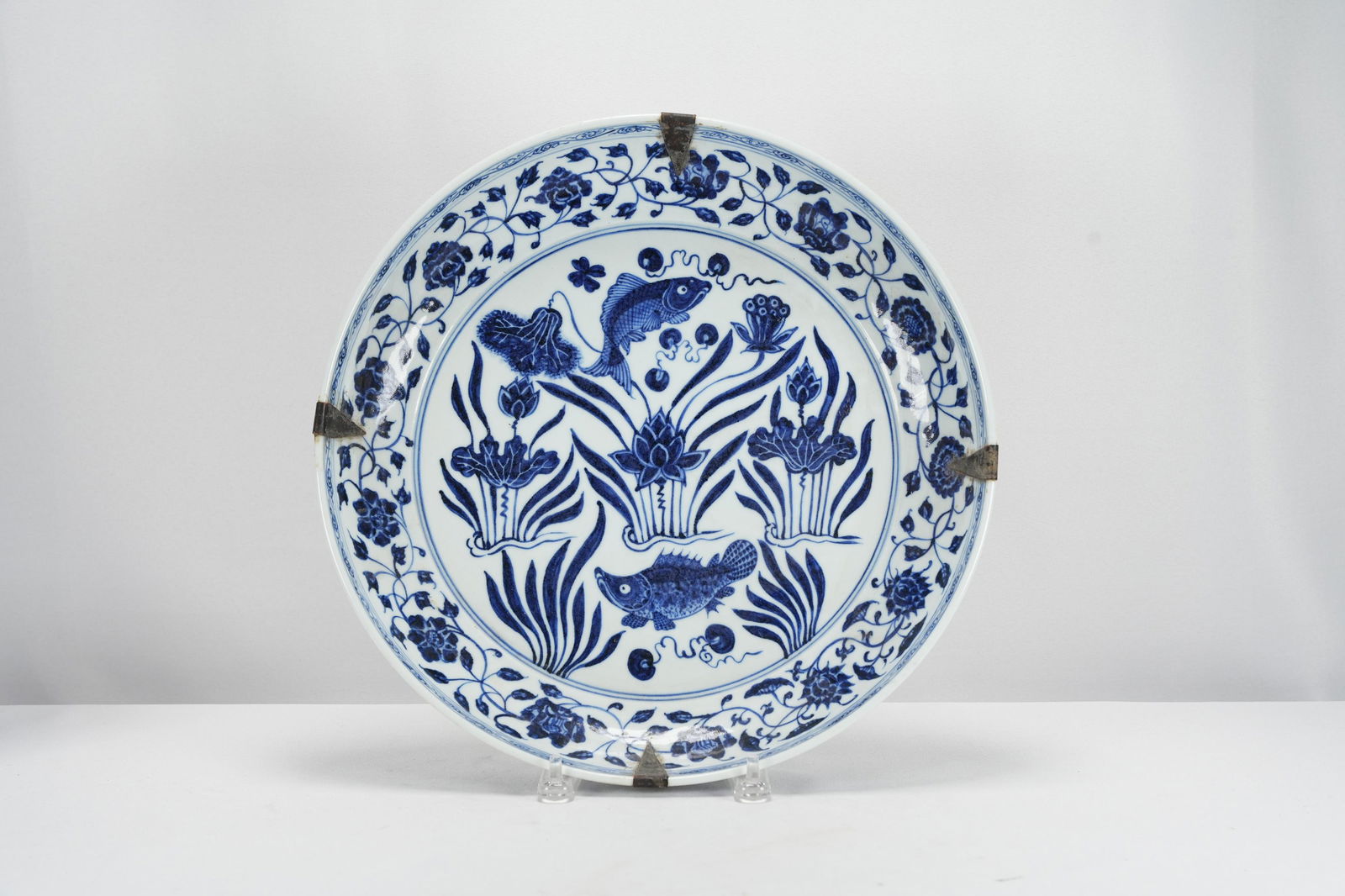 Chinese fine b/w charger plate (1 of 9)