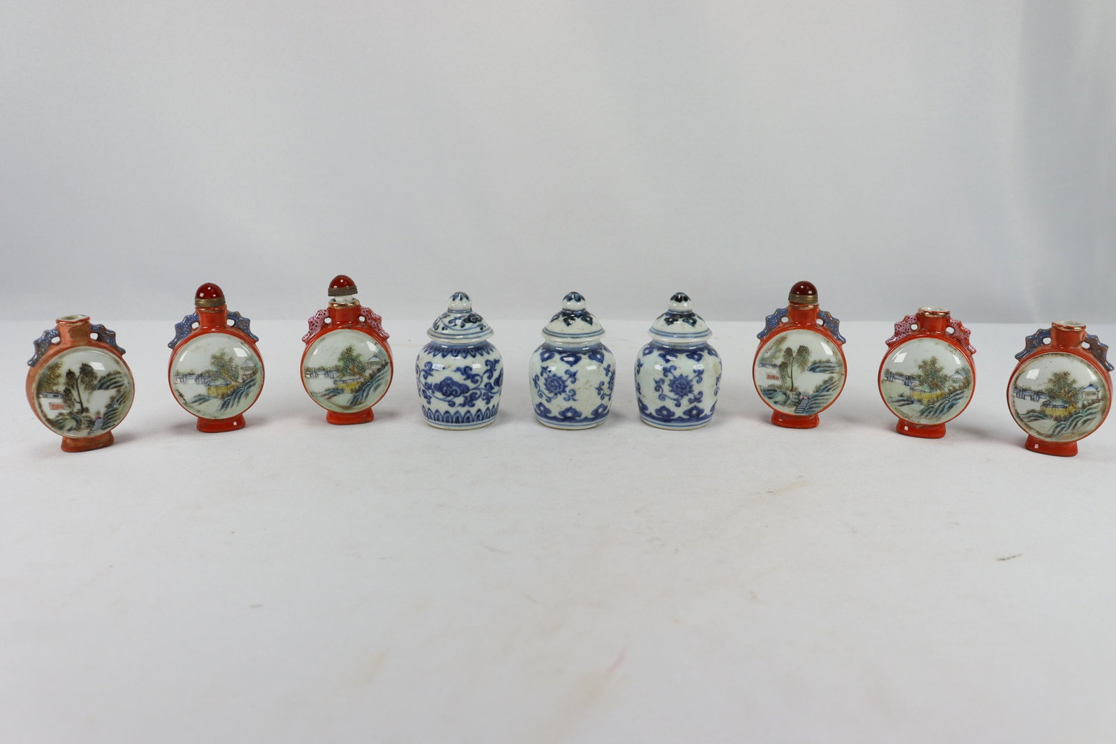 9 pcs Chinese snuff bottle: 9 pcs Chinese vintage porcelain snuff bottles, or small vase.Largest H: 3.5" x W: 2.25"