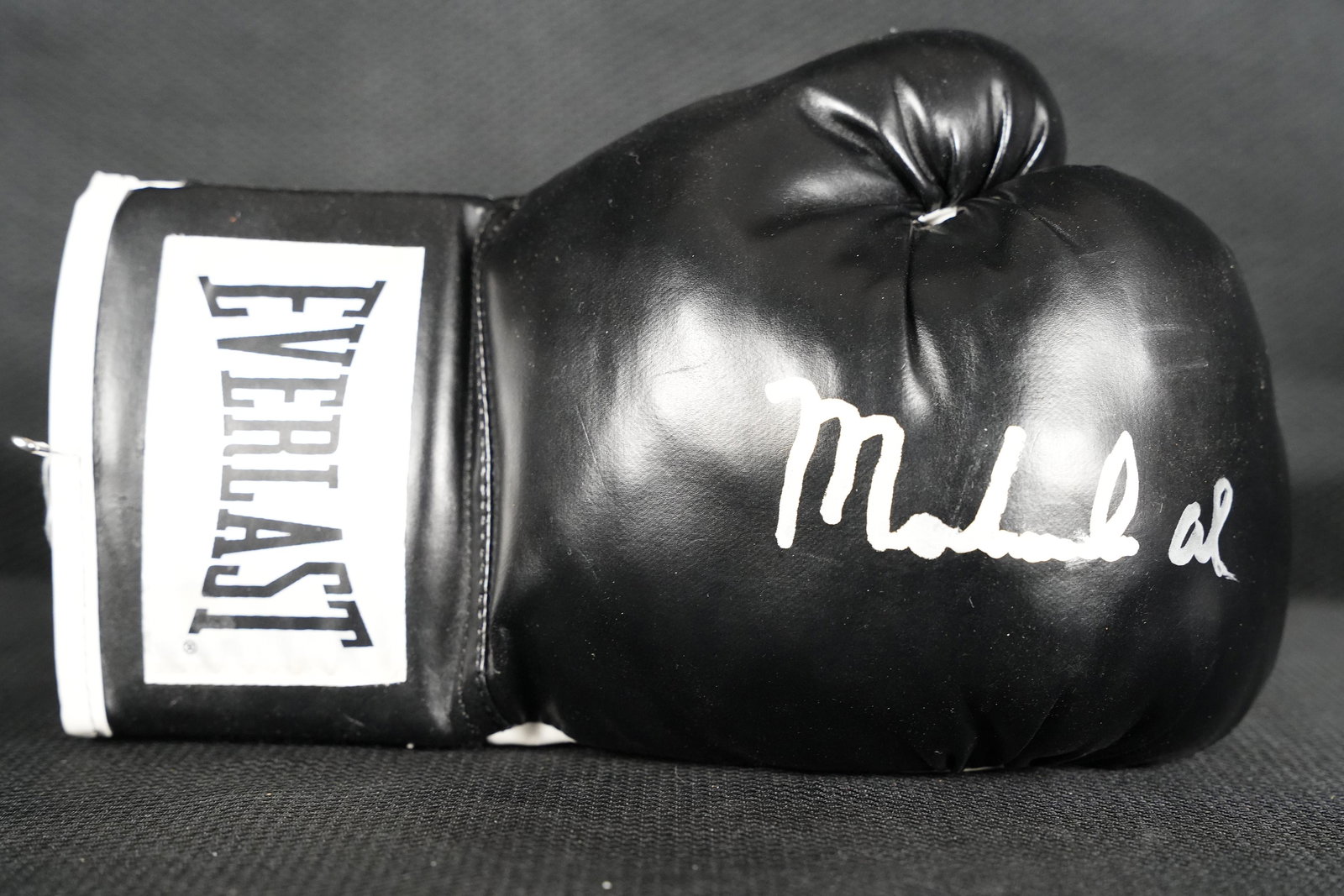 Muhammad Ali signed glove (1 of 6)