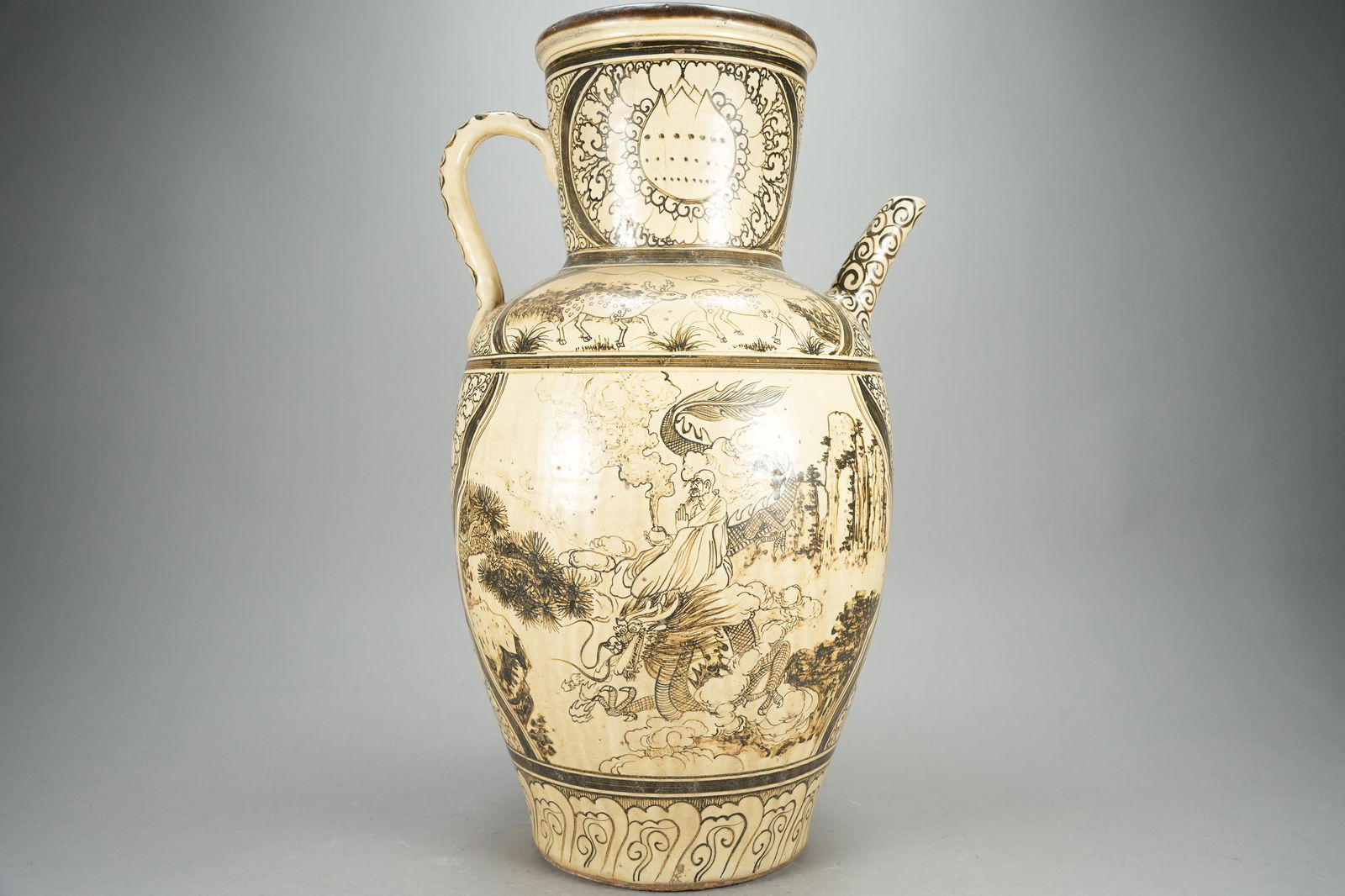 Chinese large pot (1 of 9)