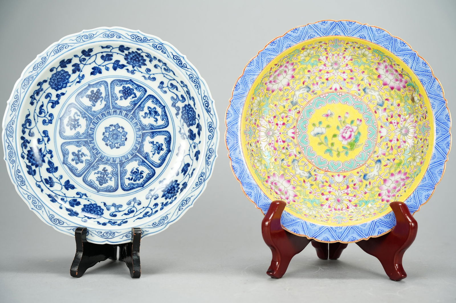 2 pcs Chinese fine plate (1 of 8)