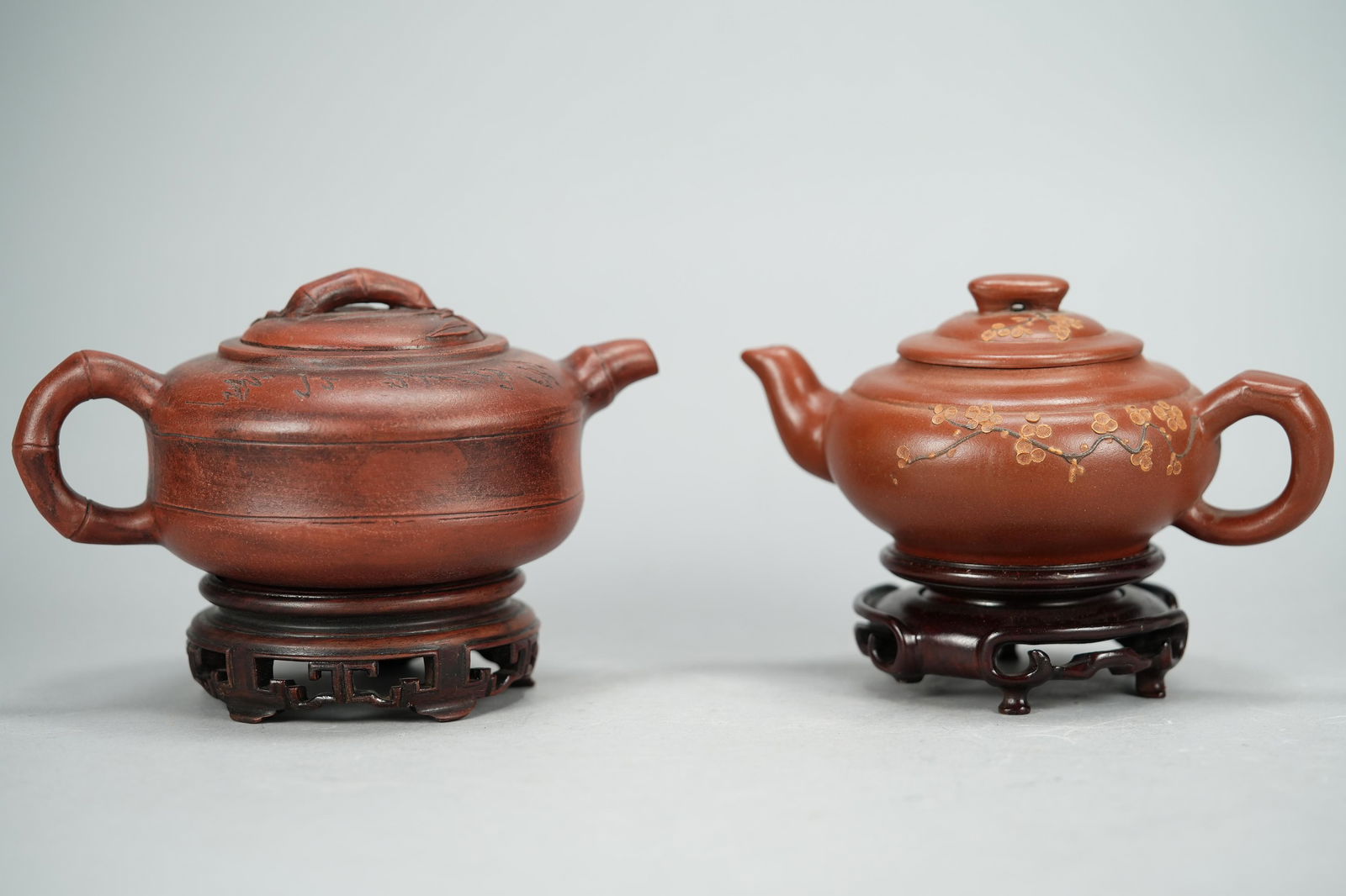 2 pcs Chinese clay teapot (1 of 8)