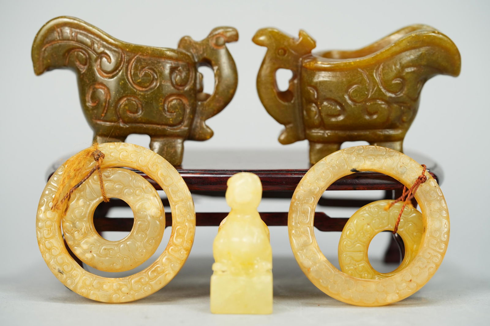 5 pcs Chinese archaic jade (1 of 9)