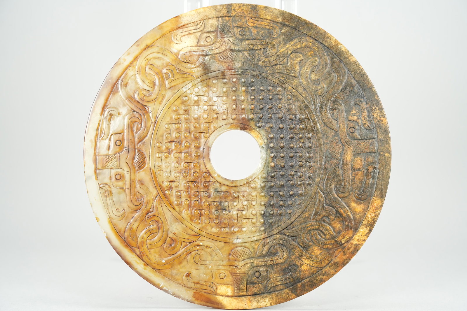 Chinese round jade (1 of 8)