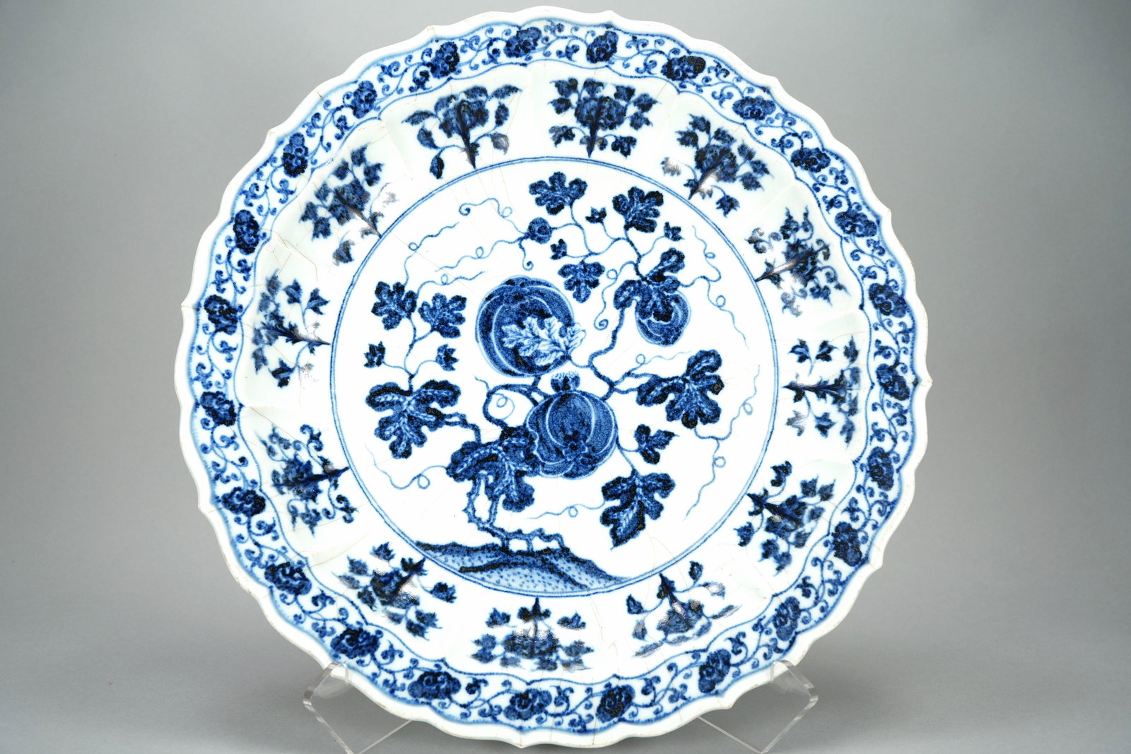 Chinese b/w fine charger (1 of 7)