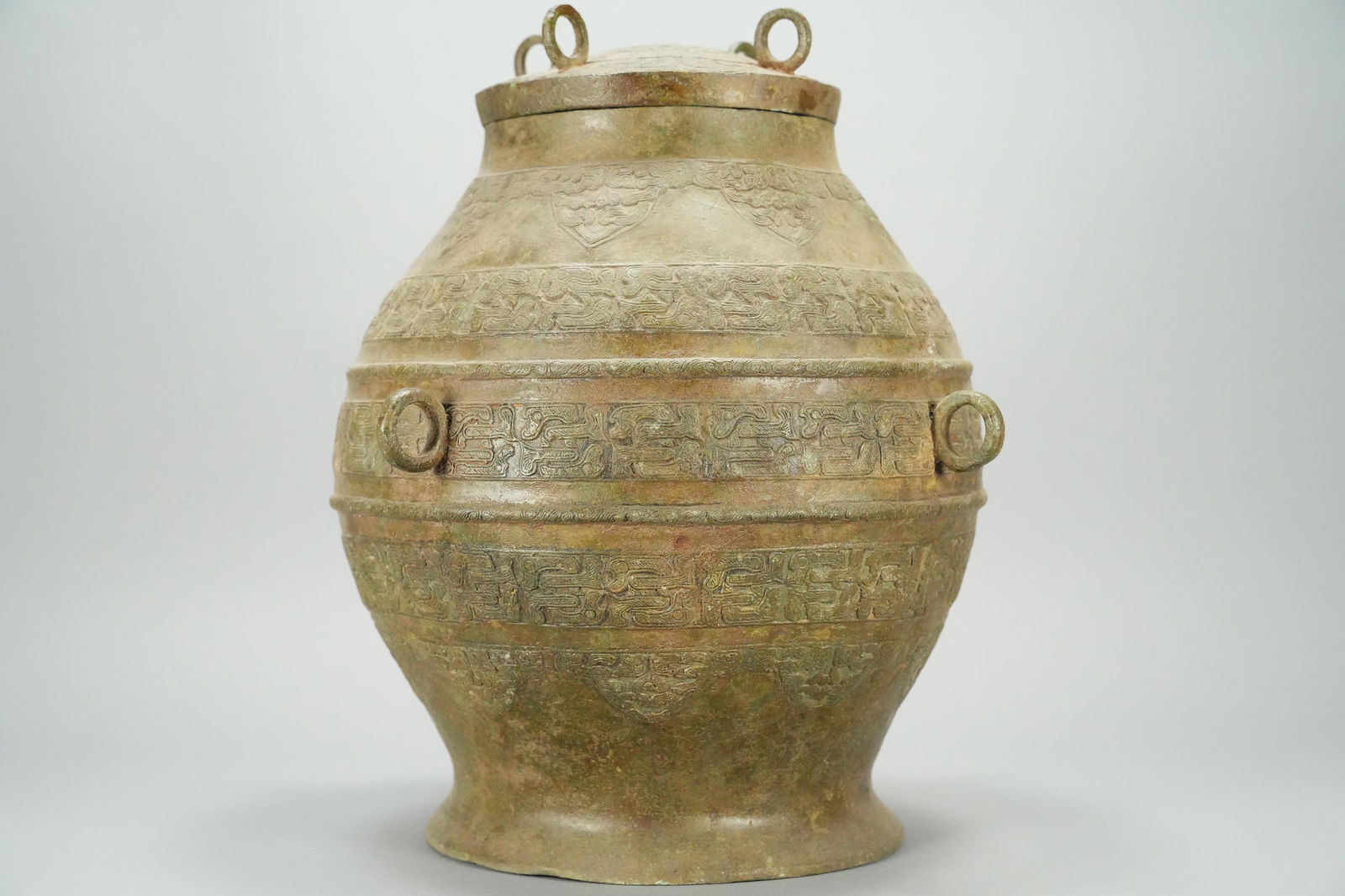 Chinese archaic lid vessel (1 of 7)