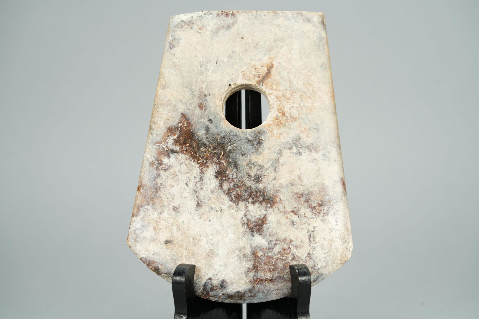 Chinese archaic jade (1 of 8)