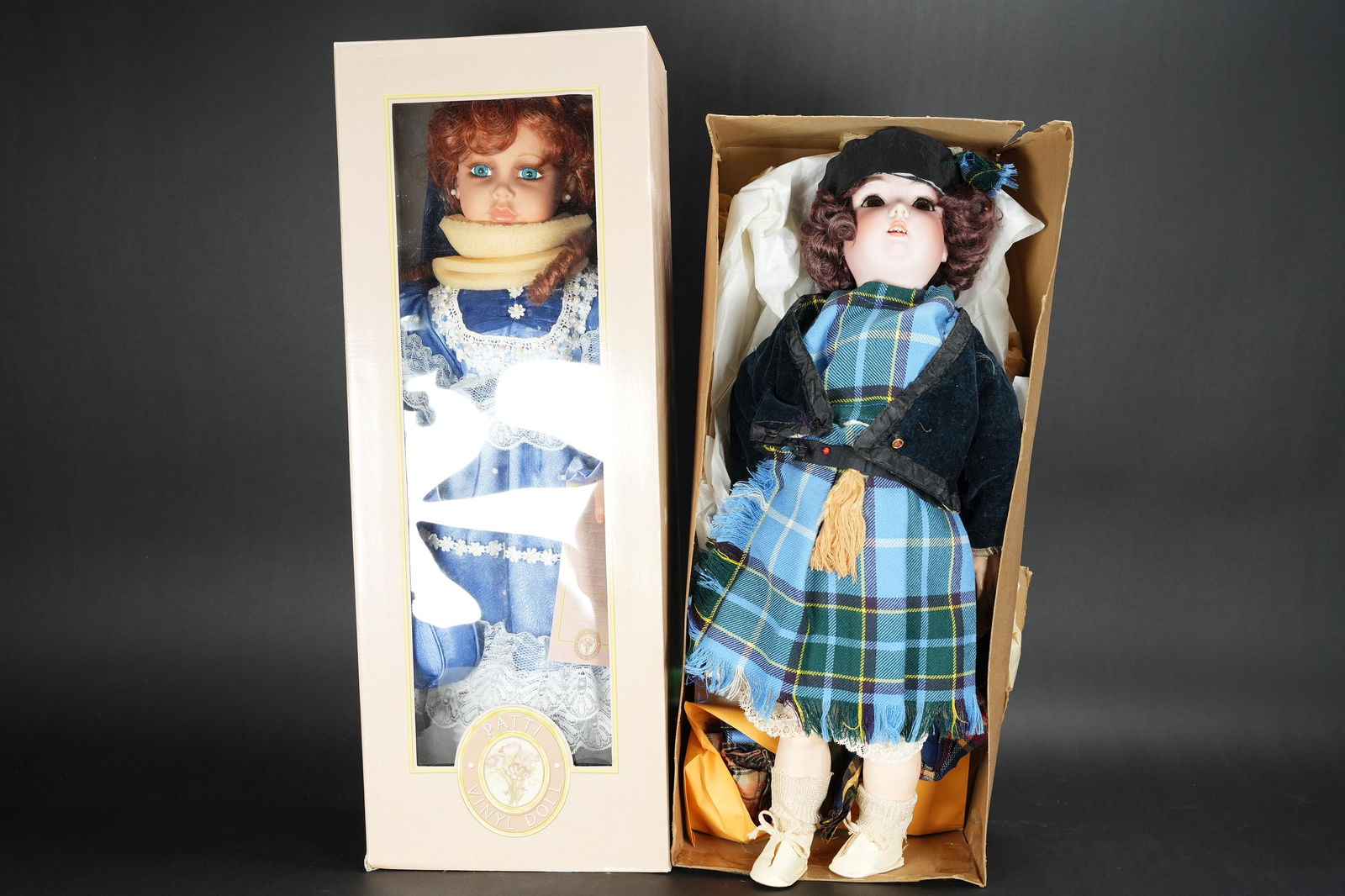 2 pcs vintage dolls (1 of 7)