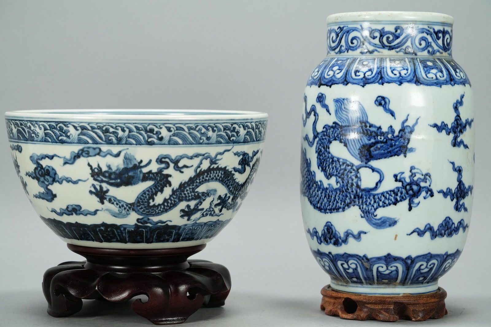 2 pcs Chinese b/w items (1 of 9)