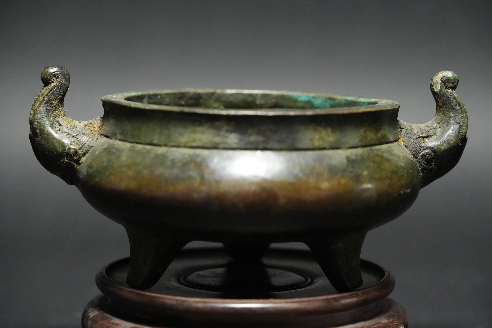 Chinese handled censer (1 of 7)