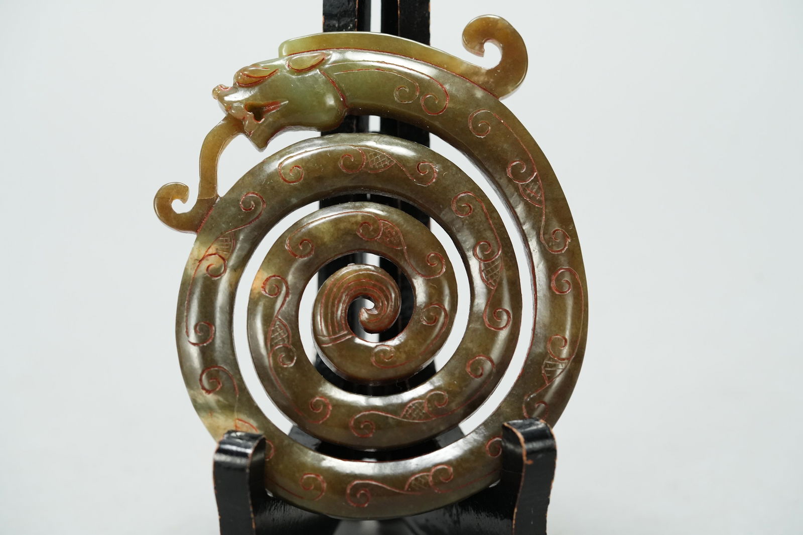 Chinese archaic dragon disc (1 of 7)