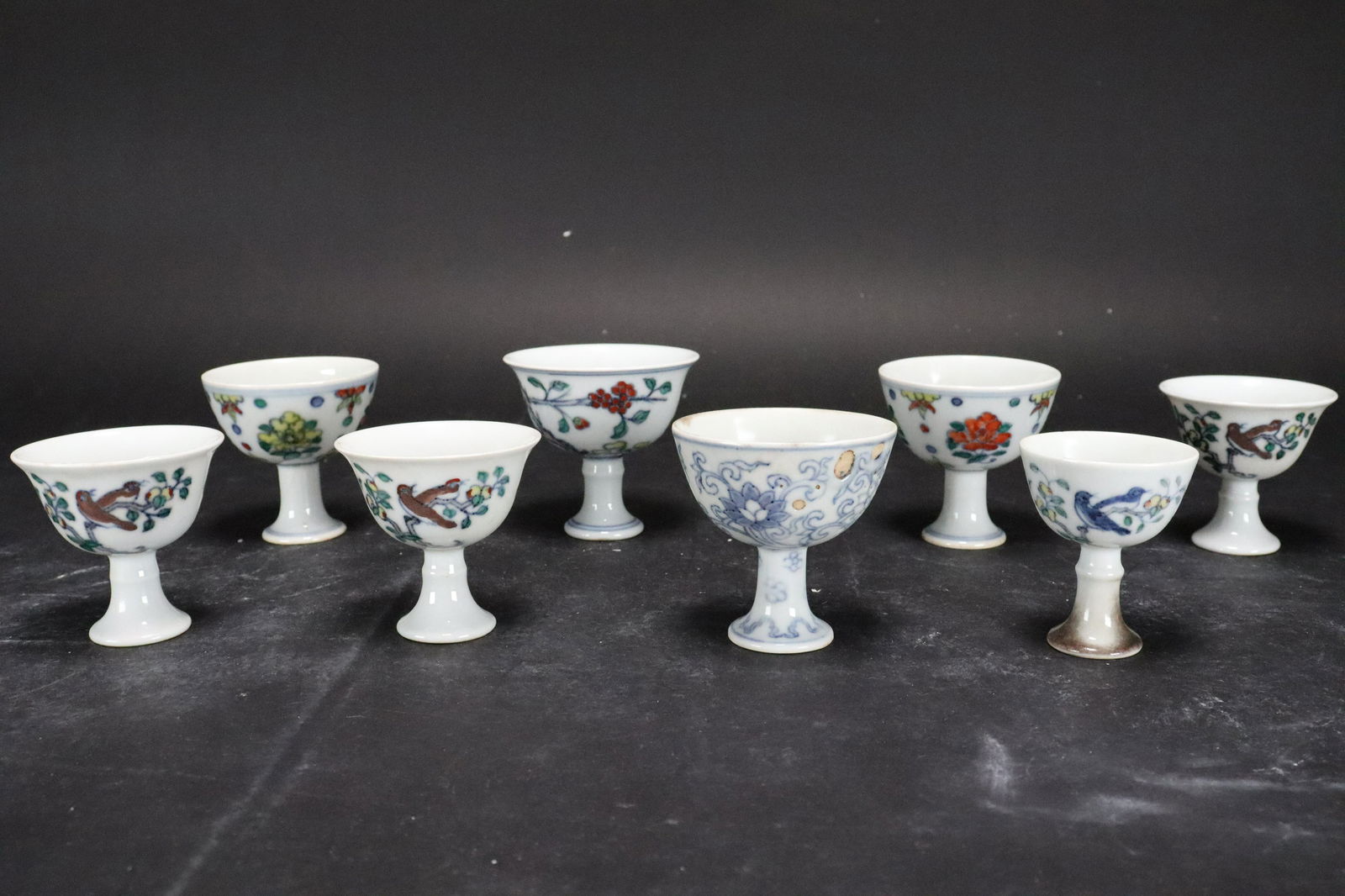 8 pcs Chinese stem cups (1 of 7)