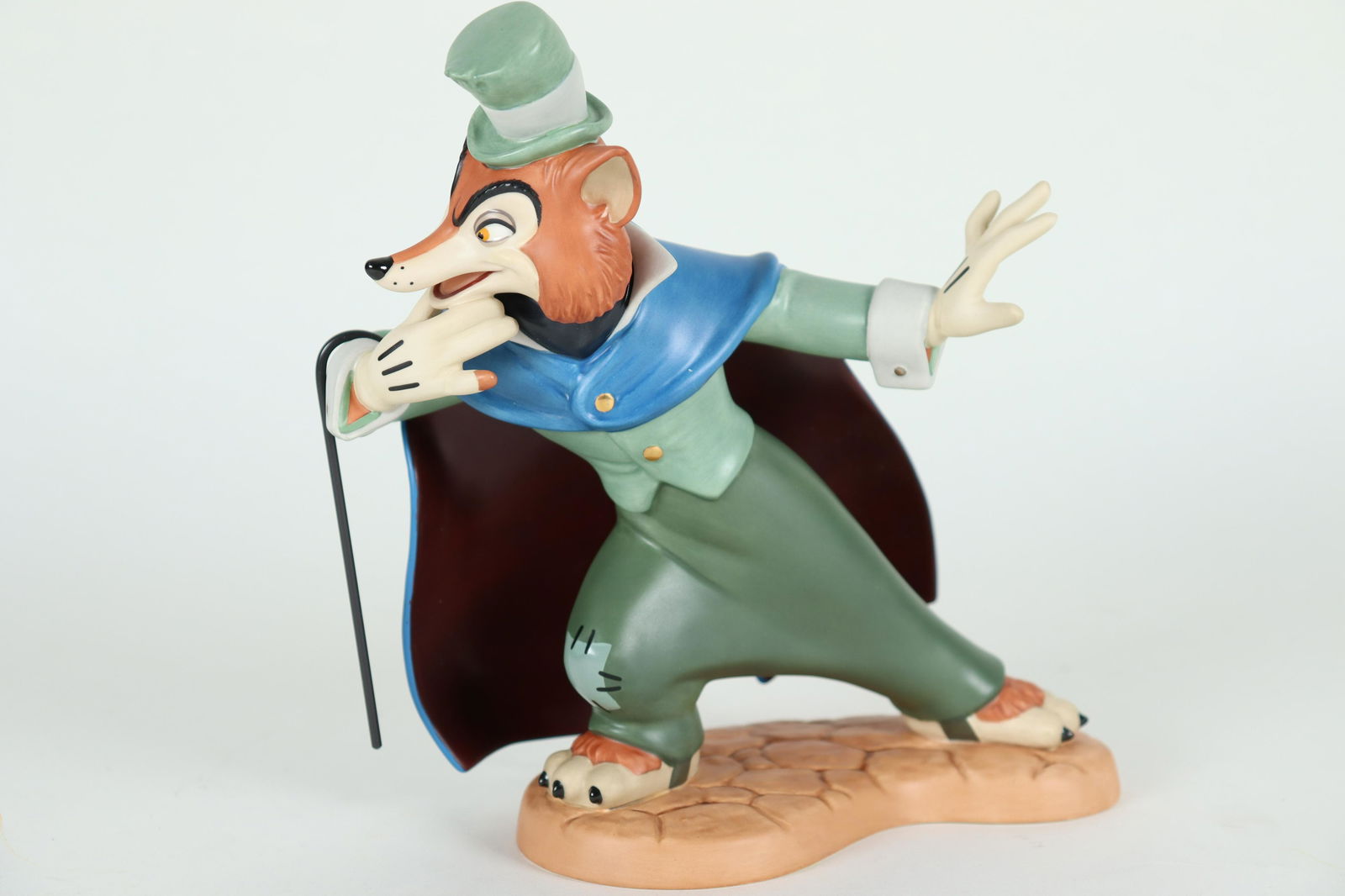 Felonious Fox WDC figurine (1 of 6)