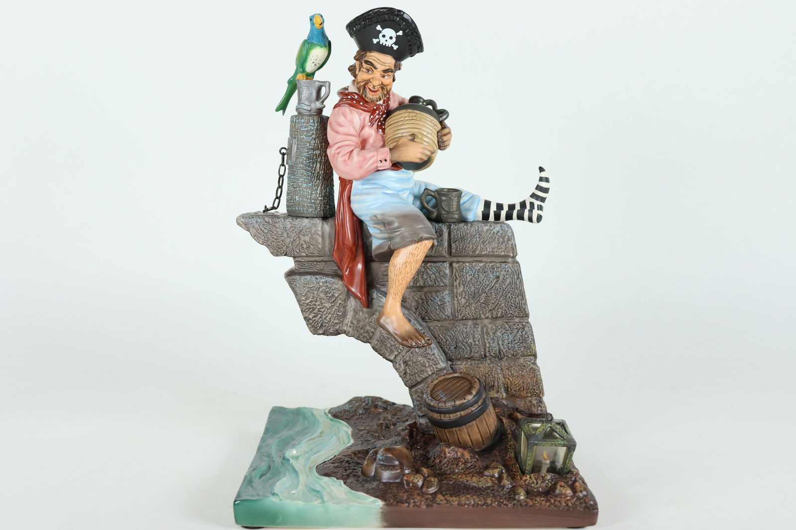 Pirate WDC figurine (1 of 6)