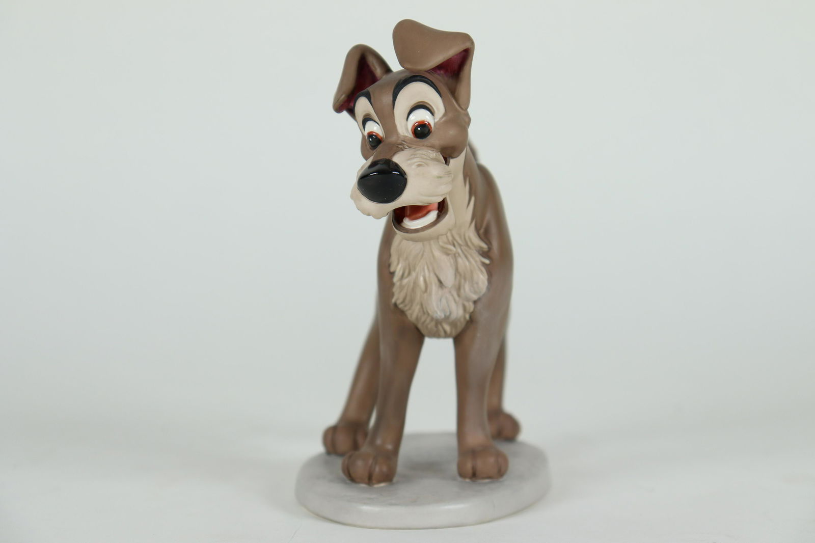 Tramp in Love WDC figurine (1 of 6)