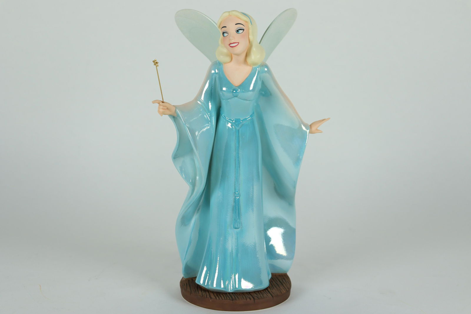 The Blue Fairy WDC figurine (1 of 6)