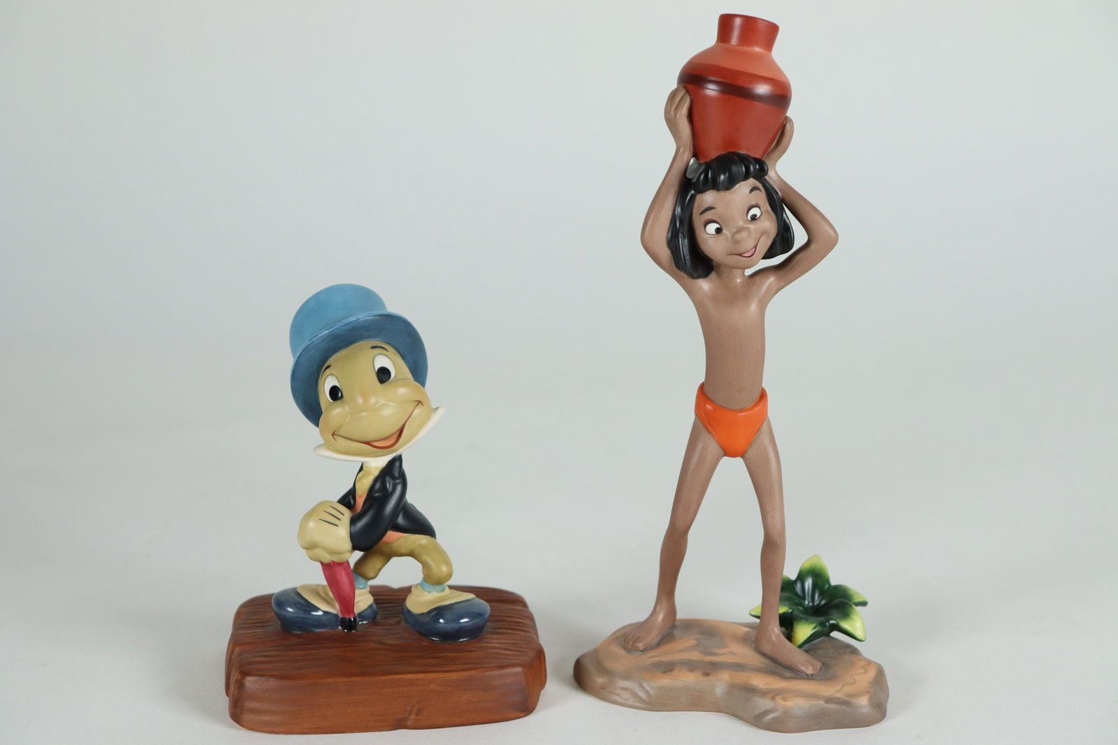 2 pcs WDC Disney figurine (1 of 6)