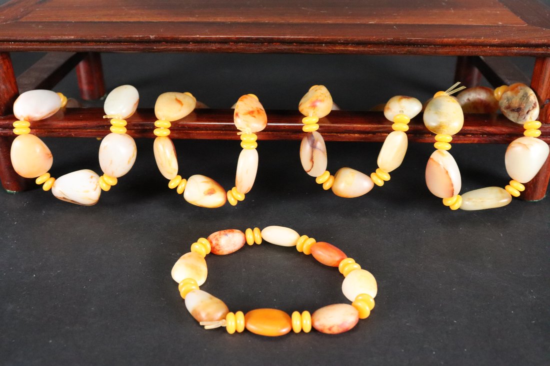 5 pcs  Chinese jade bracelet (1 of 6)