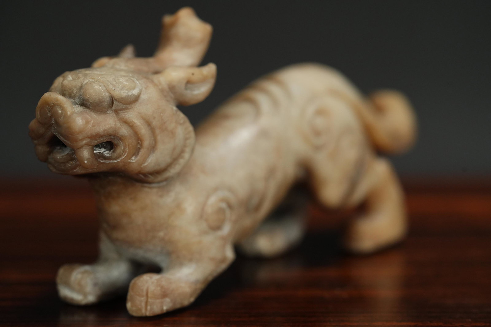 Chinese archaic jade beast (1 of 6)