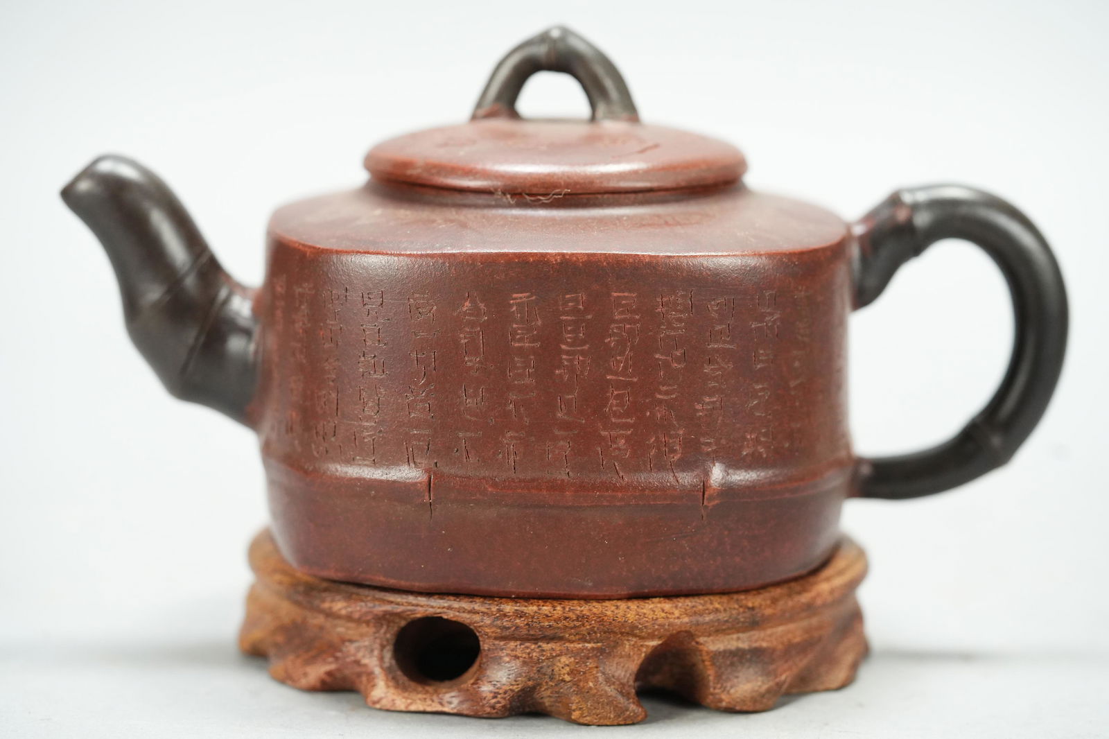 Chinese fine clay teapot (1 of 8)