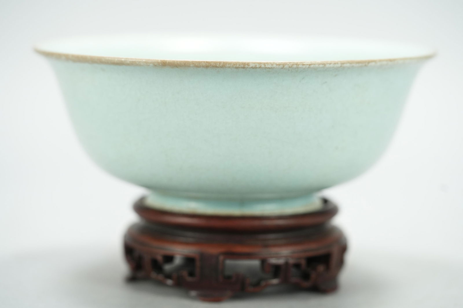 Chinese fine celadon bowl (1 of 7)