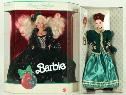 2 pcs Barbie dolls: 2 pcs vintage Barbie dolls. Largest H: 13" x W: 12.5"