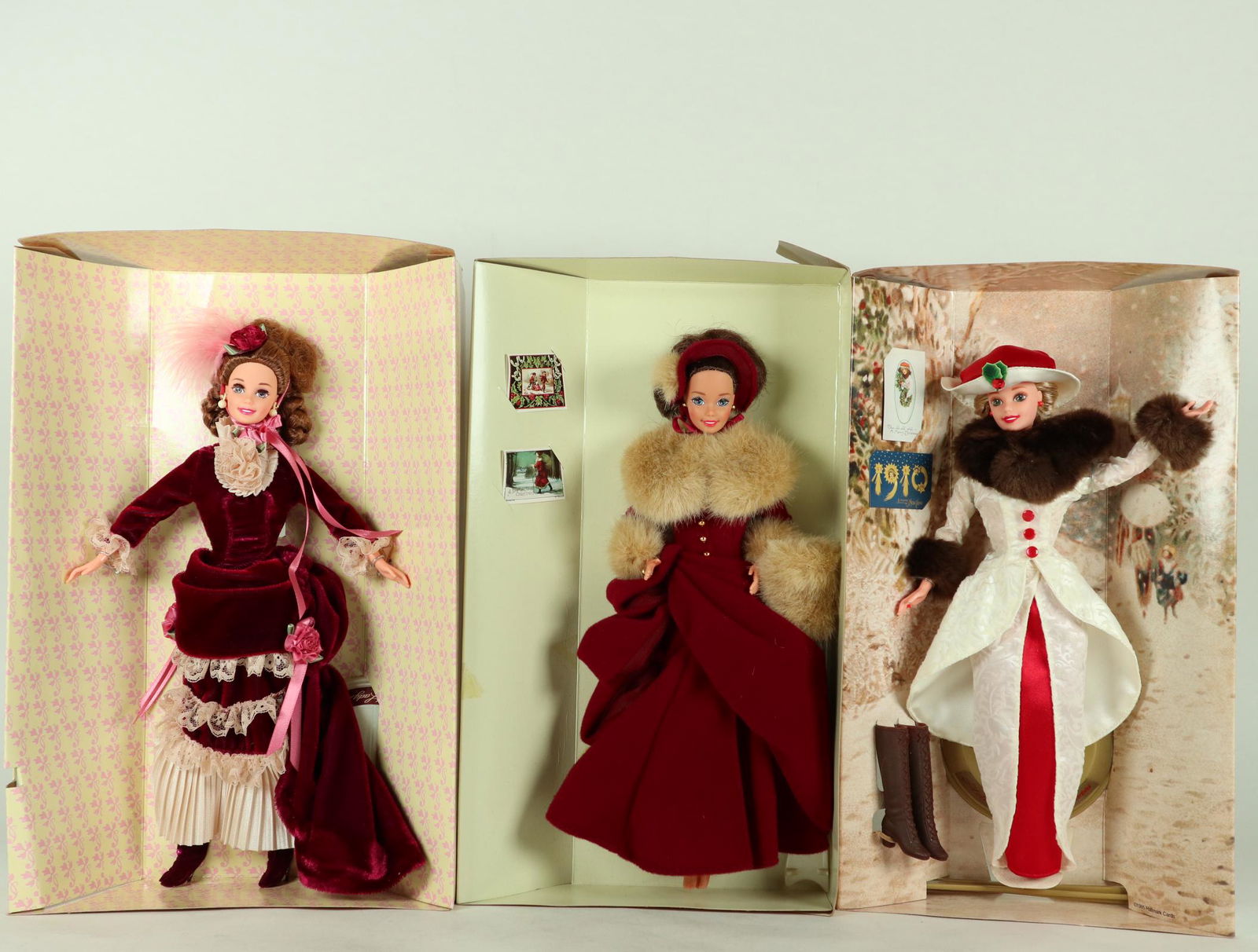 3 pcs Barbie dolls (1 of 6)