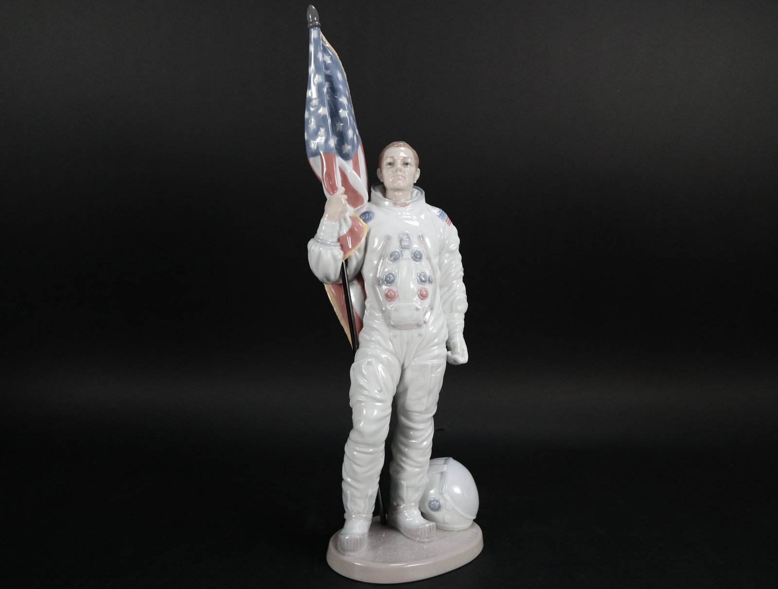 Lladro Apollo Landing figurine: A very rare Lladro Apollo Landing porcelain figurine, signed and with original box. H: 16.7" x W: 5.8."