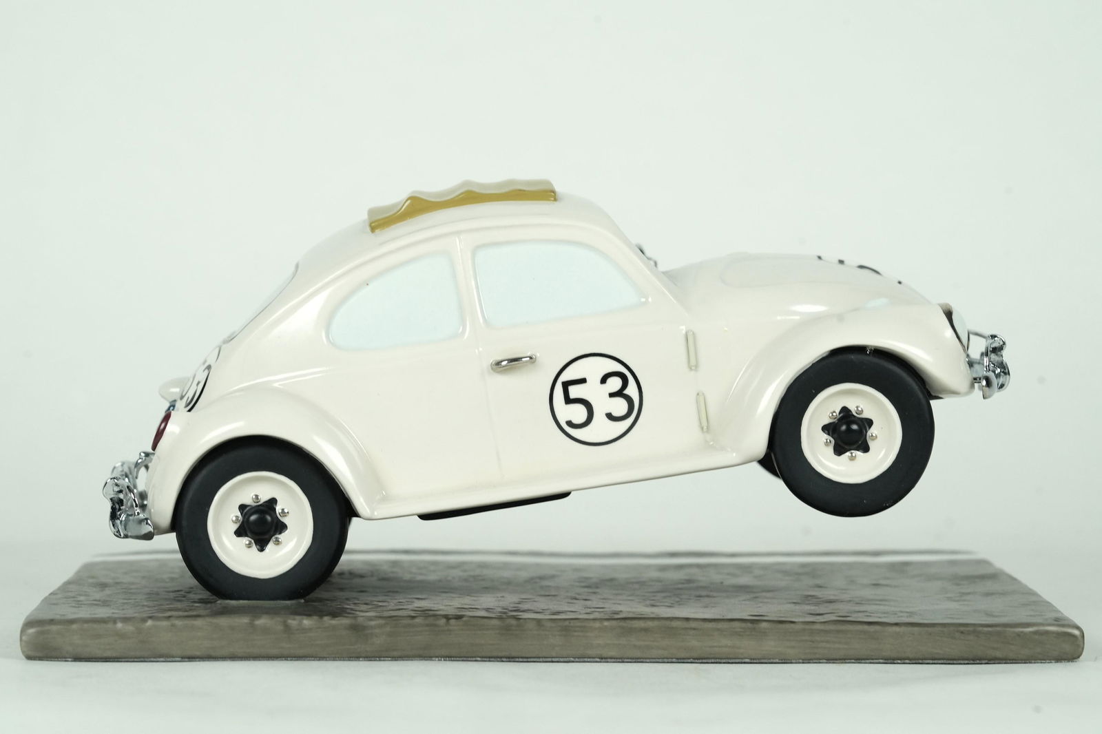The Love Bug WDC figurine (1 of 7)