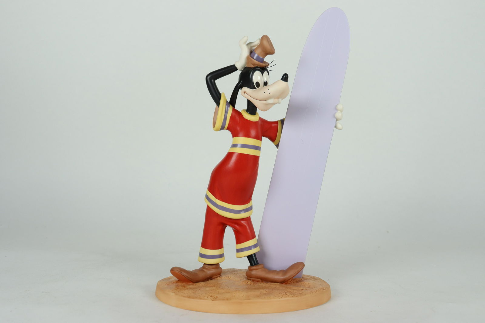 Goofy Disney WDC figurine (1 of 7)