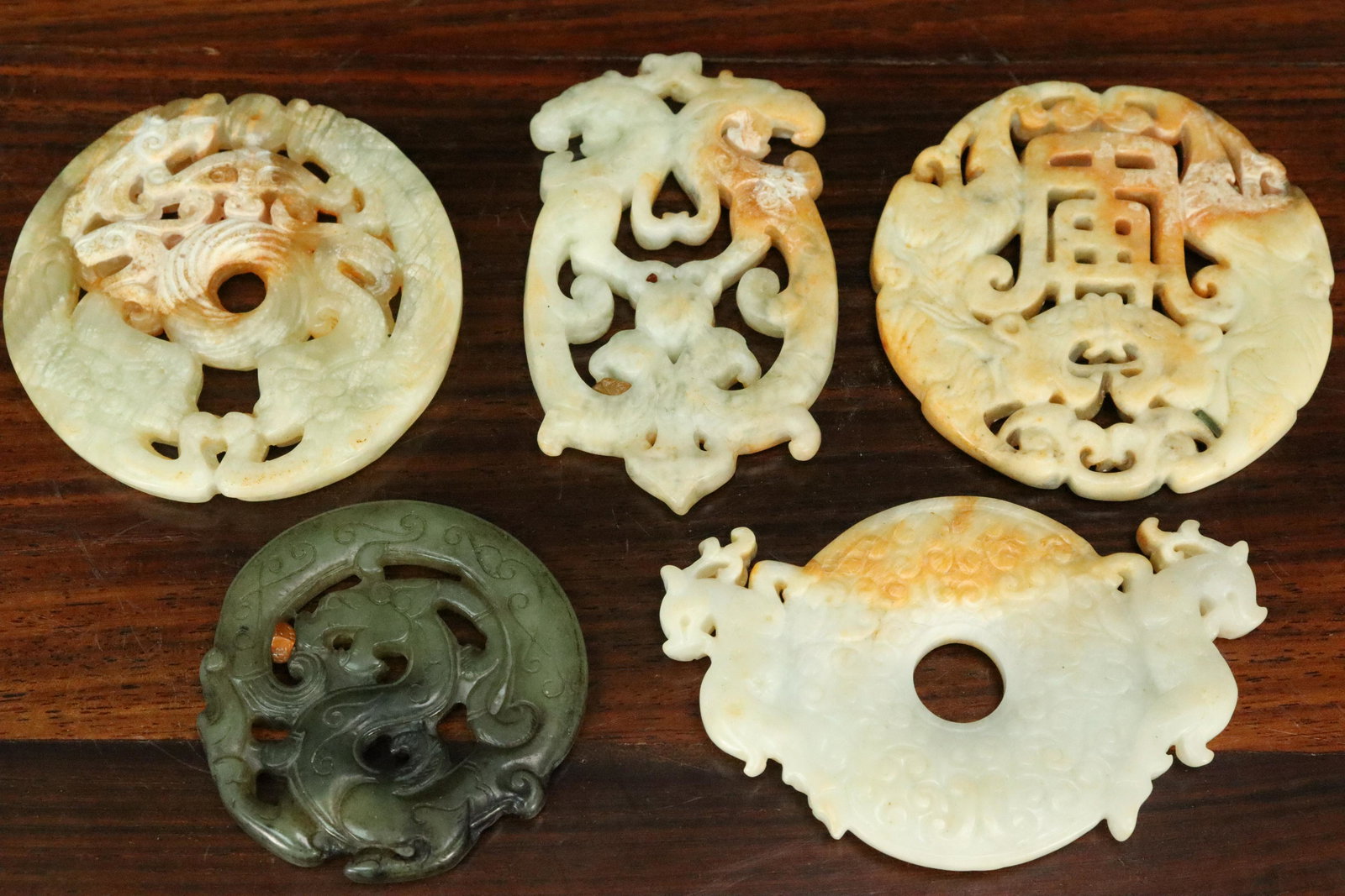5 pcs Chinese archaic jade (1 of 7)