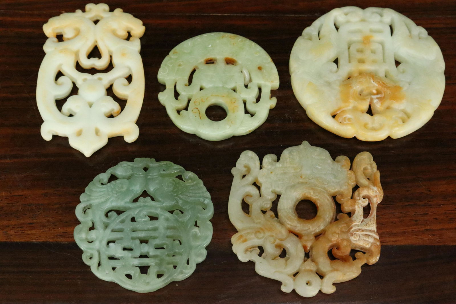 5 pcs Chinese archaic jade (1 of 7)