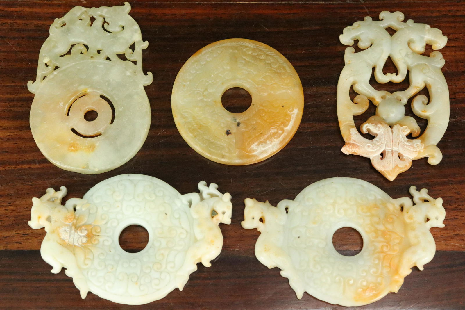 5 pcs Chinese archaic jade (1 of 6)