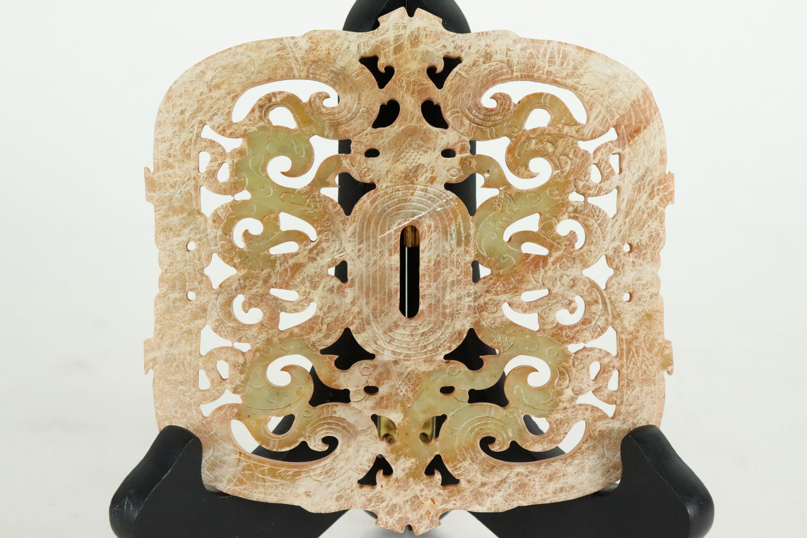 Chinese archaic dragon jade (1 of 6)