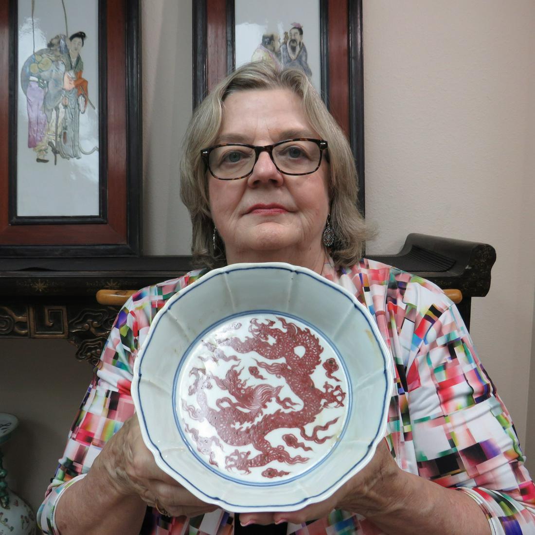 Chinese red dragon washer (1 of 9)