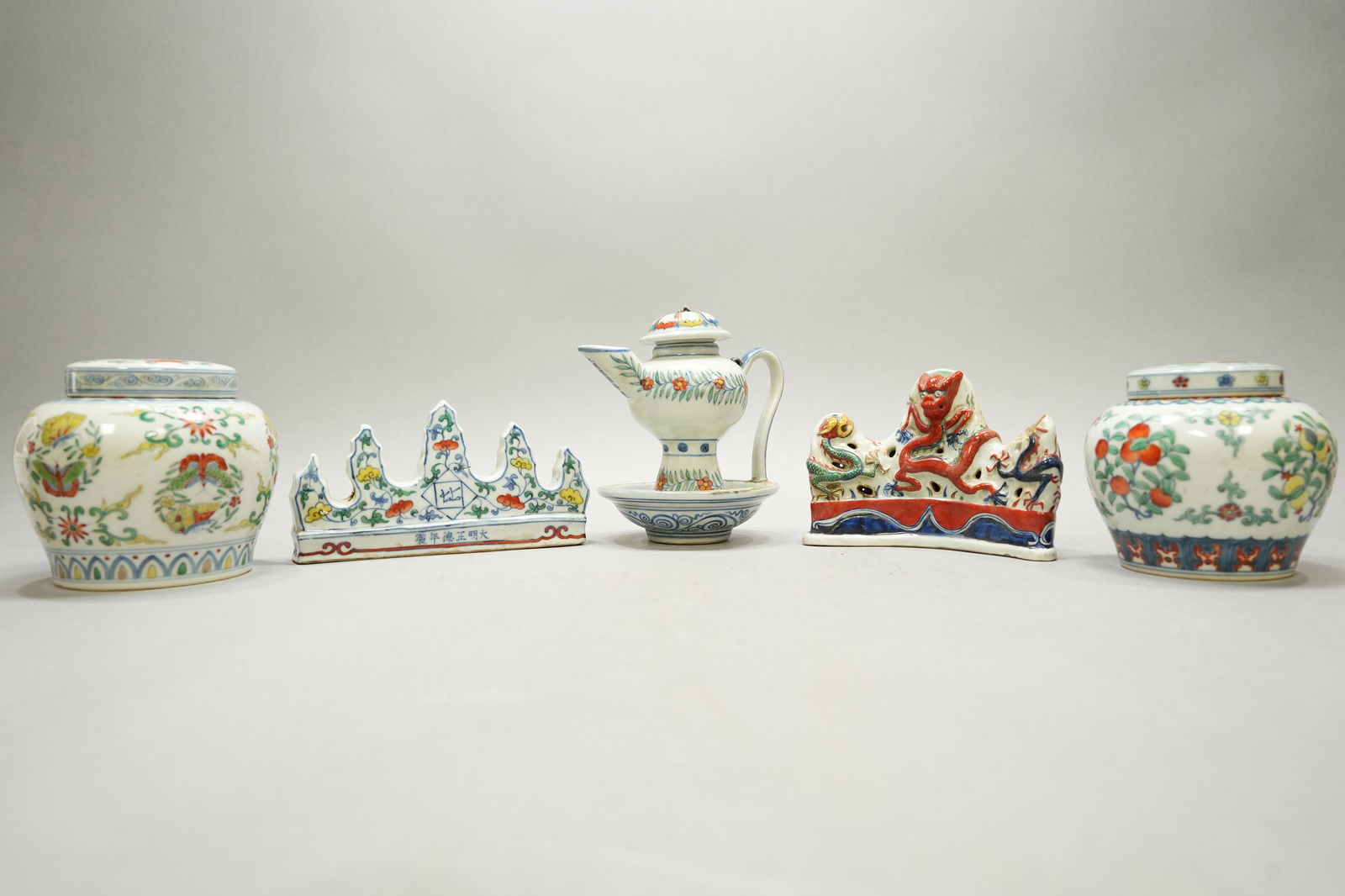 5 pcs Chinese porcelains (1 of 8)