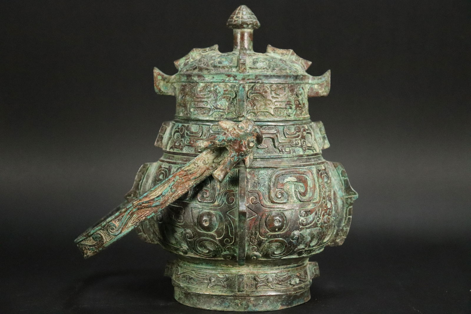 Chinese archaic handled pot (1 of 7)