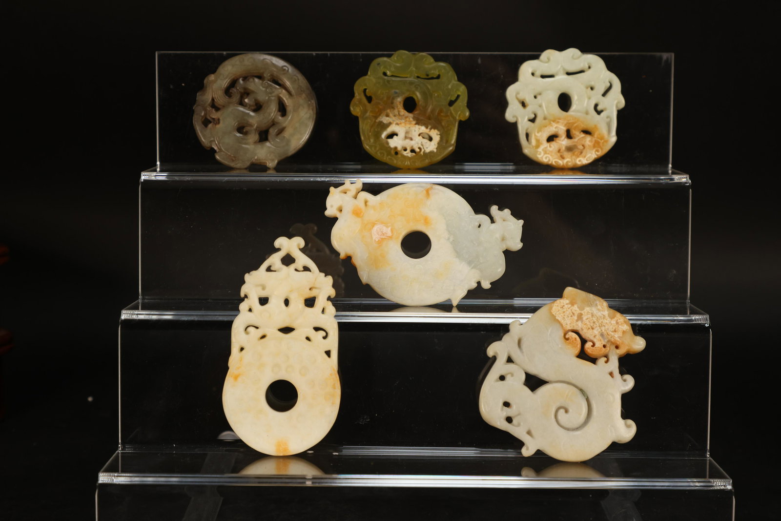 6 pcs Chinese archaic jade (1 of 7)