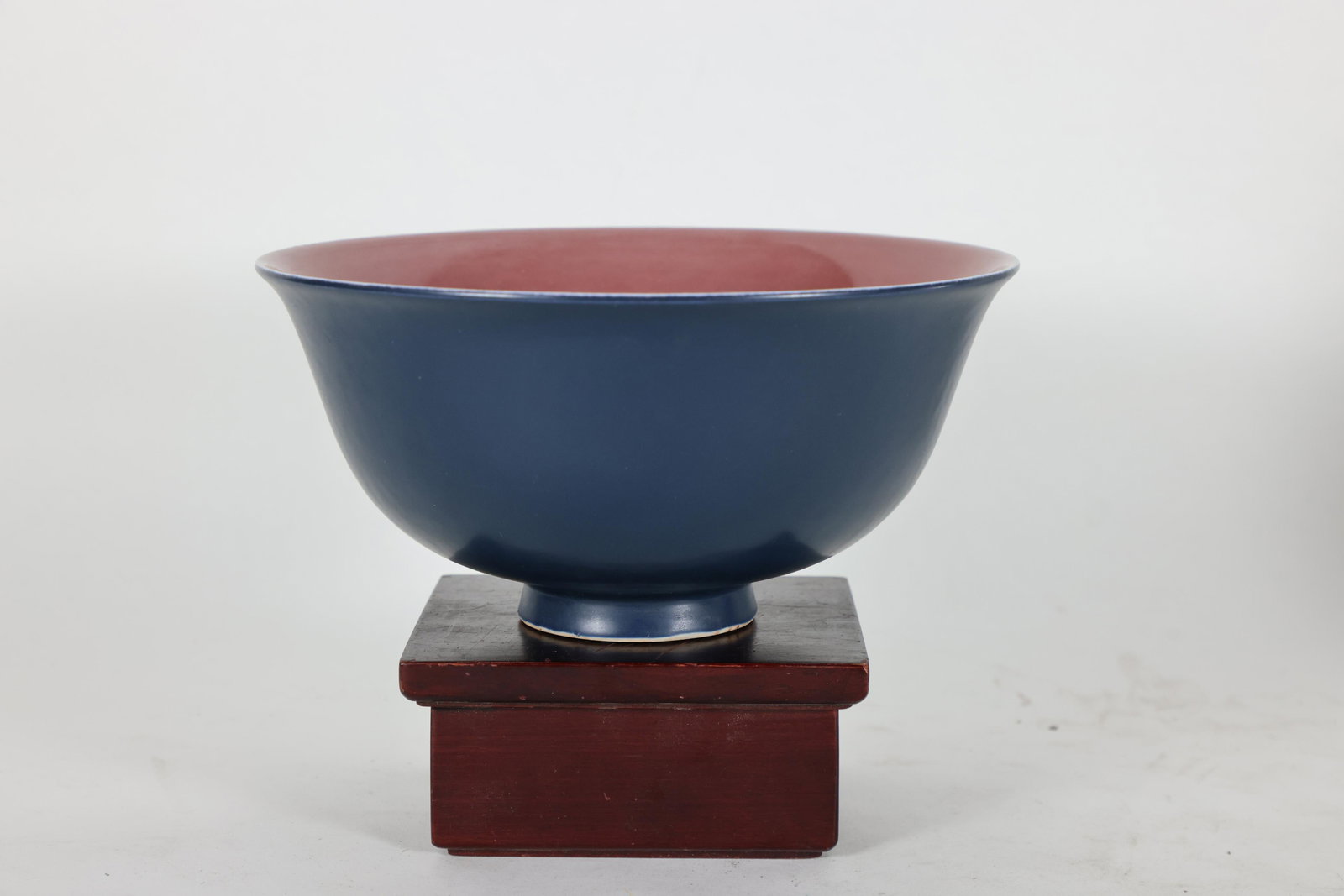 Chinese large blue bowl (1 of 7)