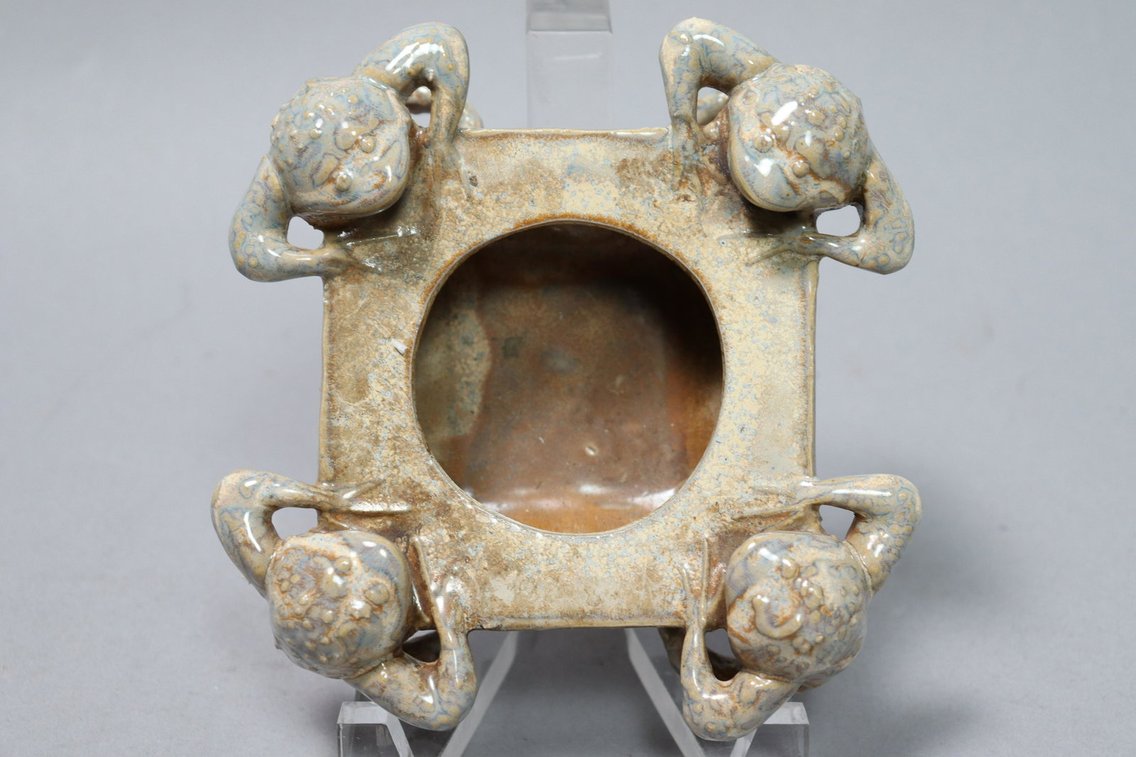 Chinese square washer: Chinese vintage square washer, with engravings underneath. H: 2" x W: 5.25."